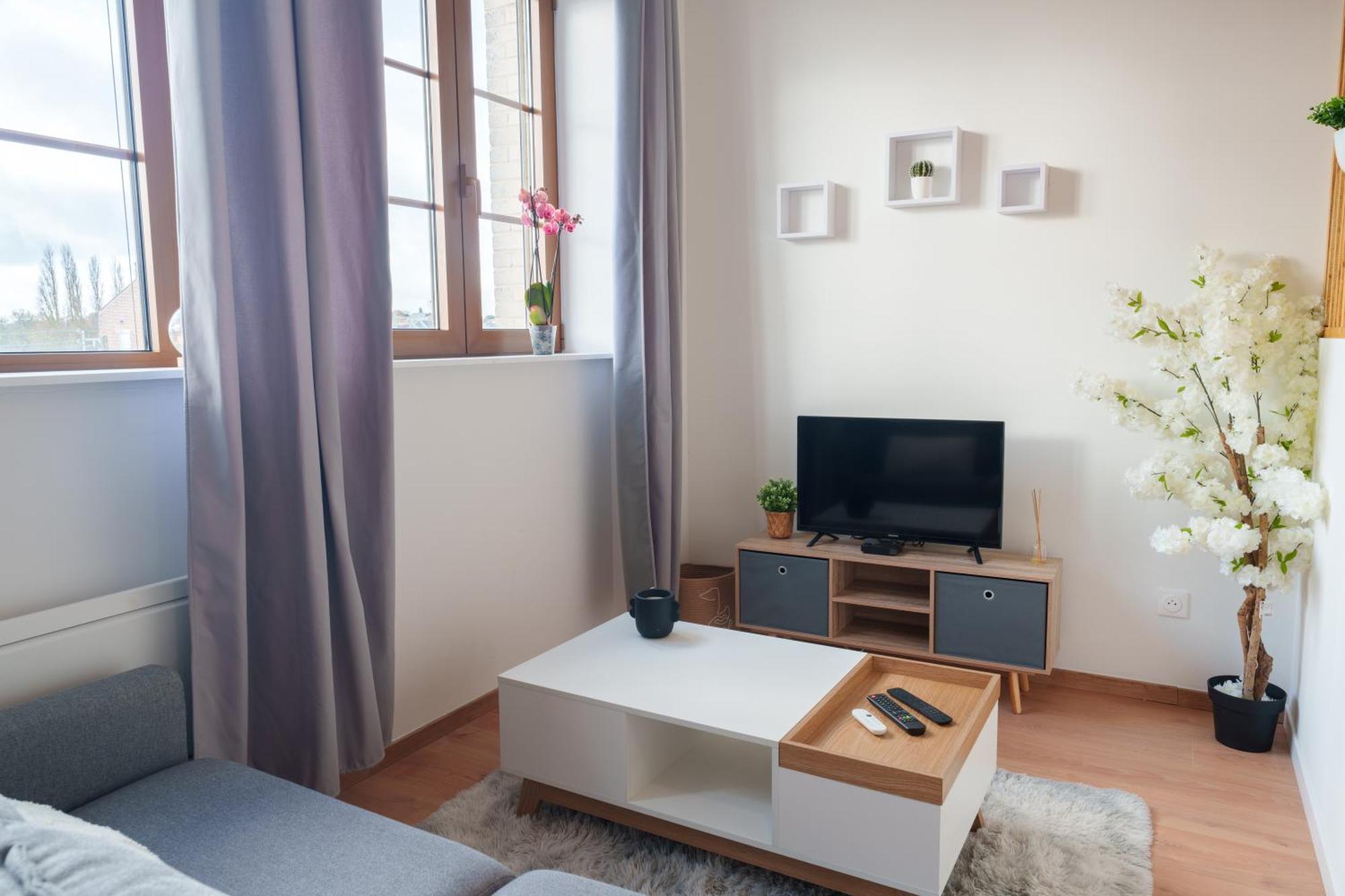 Le Fleur De Cerisier - Zmn Conciergerie Appartement Saint-Quentin  Buitenkant foto