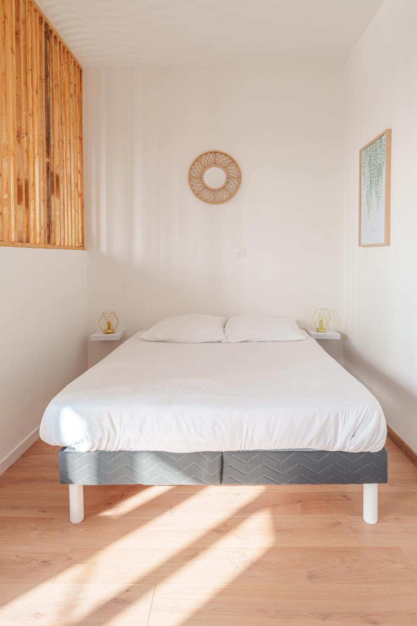 Le Fleur De Cerisier - Zmn Conciergerie Appartement Saint-Quentin  Buitenkant foto